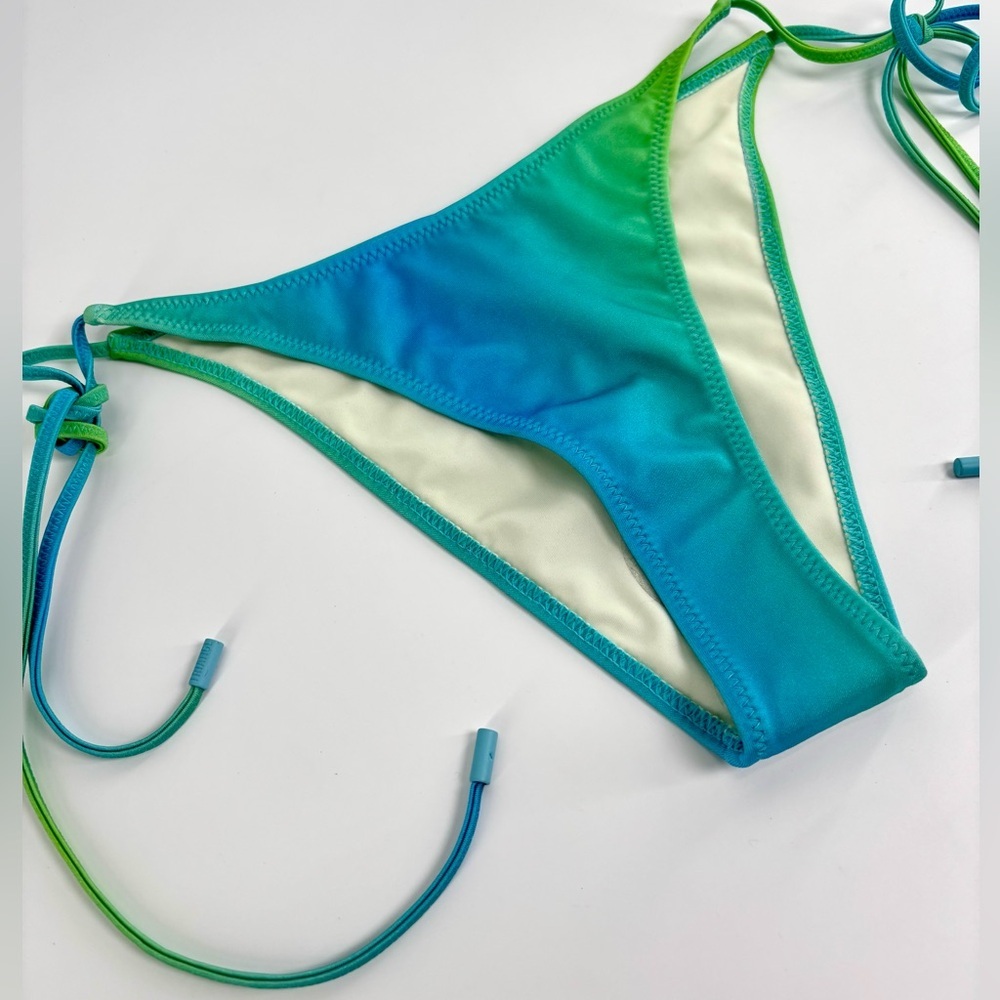 Triangl string bikini bottoms Large blue green ombré NWOT never worn